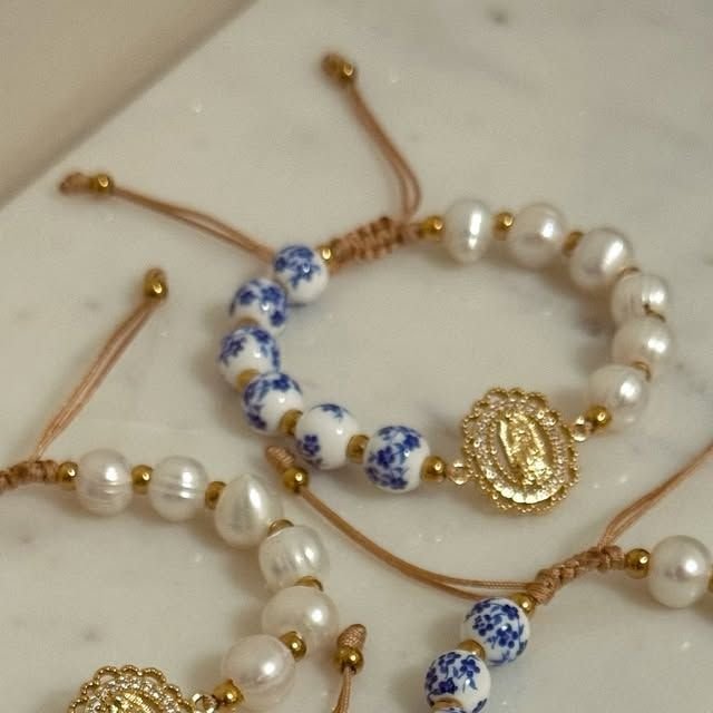 Pulsera con perlas